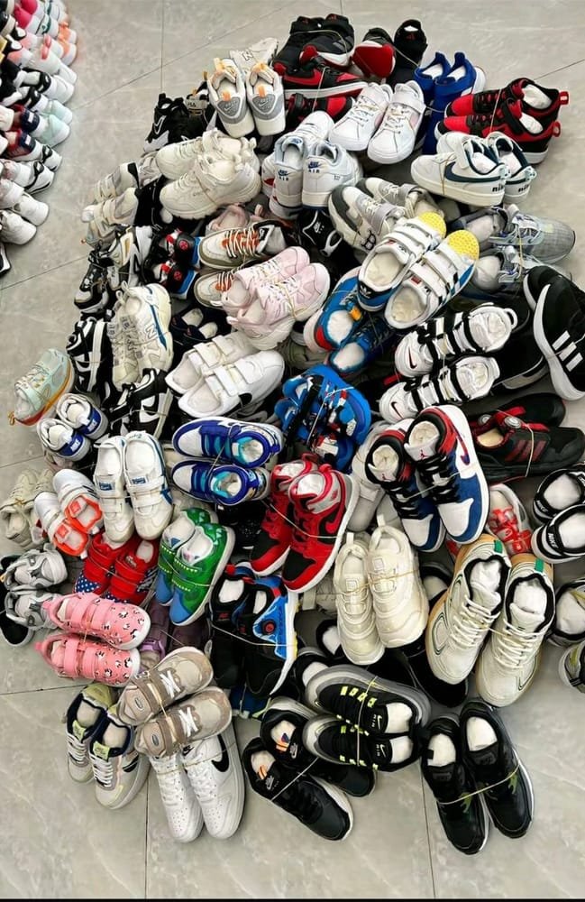 Premium Kids Shoes Wholesale Pallet — 120 Units, Grade A, European Brands