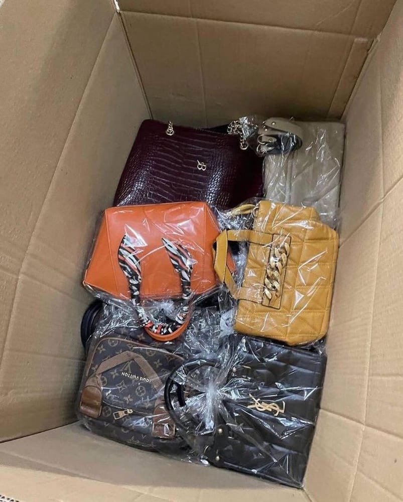 Premium Handbags Wholesale Pallet — 85 Units, Grade A-B, Mixed Styles - Image 3